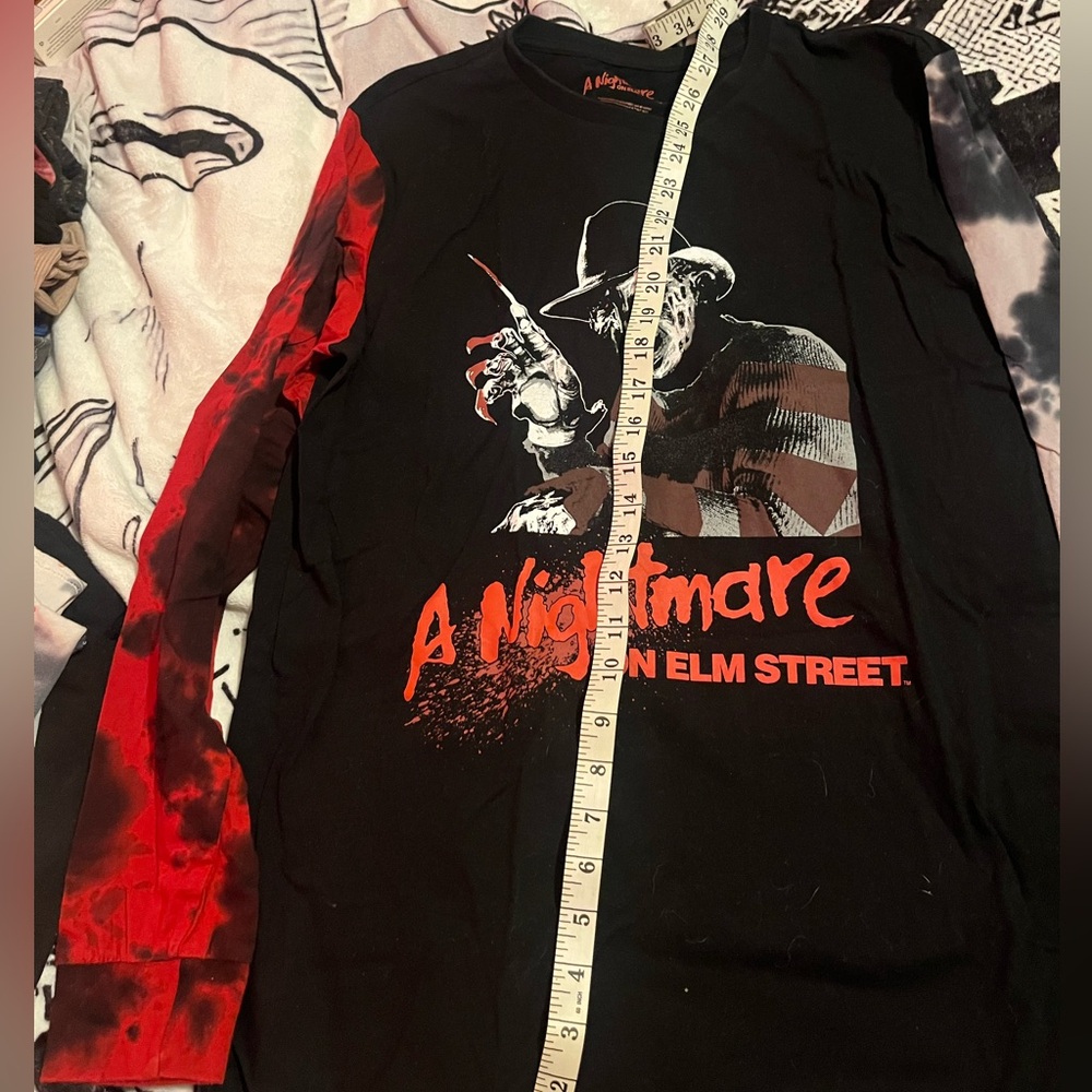 A Nightmare on Elm Street Black and Red Long Sleeve Shirt - Picture 3 of 6
